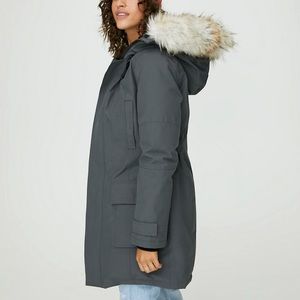 (New) Aritzia Bancroft Parka - Heather Black Medium
